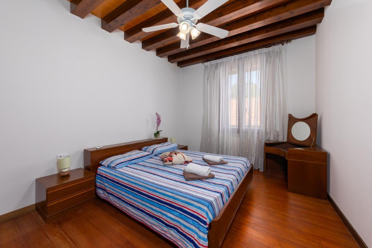 Apartament Giulia House Wenecja Zewnętrze zdjęcie