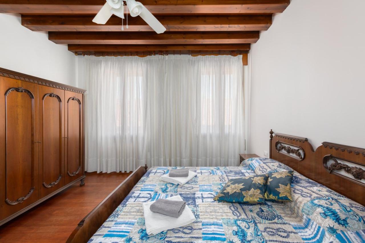 Apartament Giulia House Wenecja Zewnętrze zdjęcie