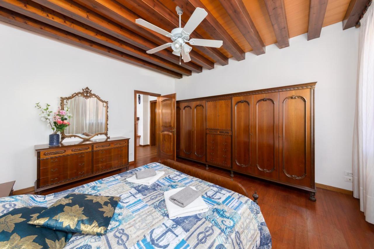 Apartament Giulia House Wenecja Zewnętrze zdjęcie